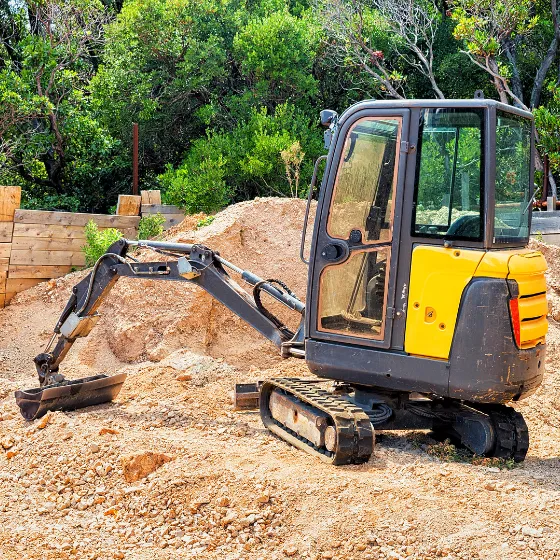 Early excavation projects in Dallas with small crew and equipment